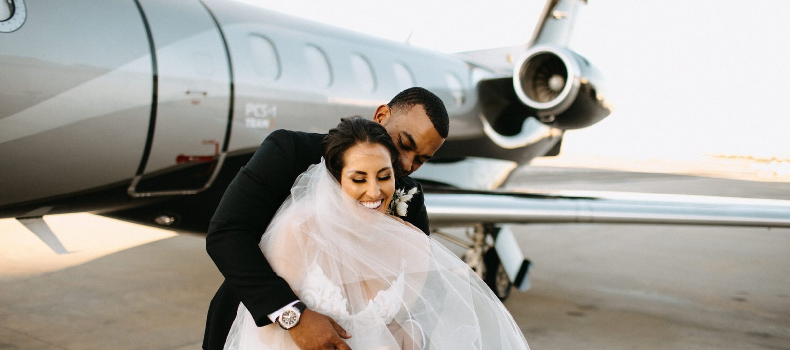 Private jet wedding charters in India to Udaipur, Jaipur, Goa & Jodhpur with luxury cabins, catering, décor and full guest coordination by Olympus Jets.